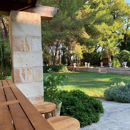 Palazzo De Carlo E Il Parco Dei 7 Pozzi Bed & Breakfast Lecce Luaran gambar